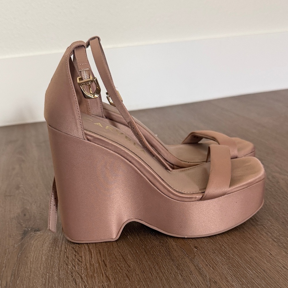 Women's Tan Muave Wedge Sandals - Picture 7 of 7